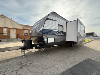 Thumbnail of RV