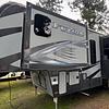 RV for Sale: 2017 FUZION 325