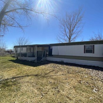Thumbnail of mobile home