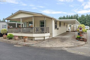 Thumbnail of mobile home