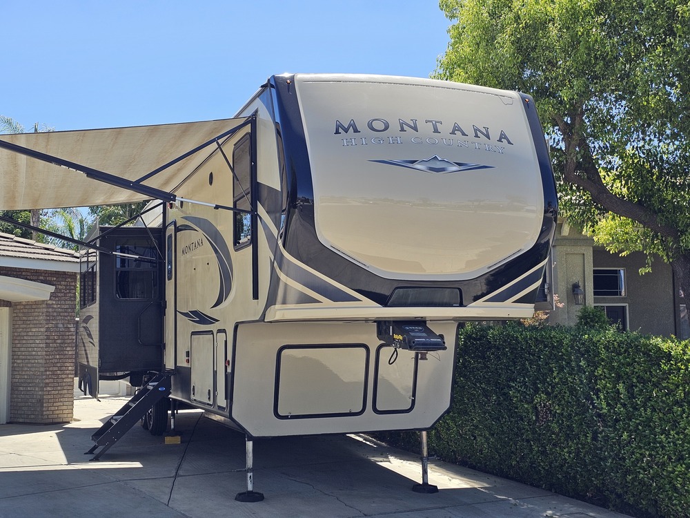 Photo of Rv