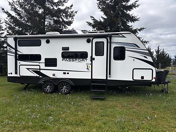 Thumbnail of RV