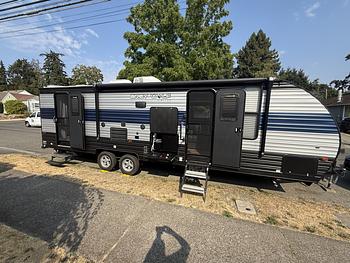 Thumbnail of RV