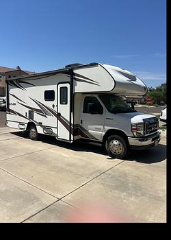Thumbnail of RV