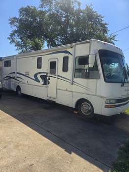 Thumbnail of RV