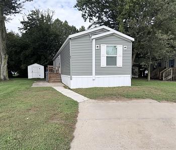 Thumbnail of mobile home