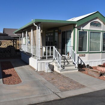 Thumbnail of mobile home
