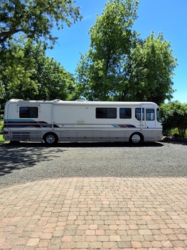 Thumbnail of RV