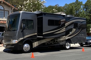 Thumbnail of RV