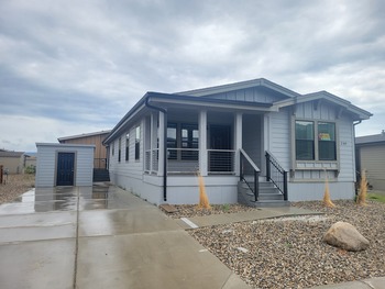 Thumbnail of mobile home