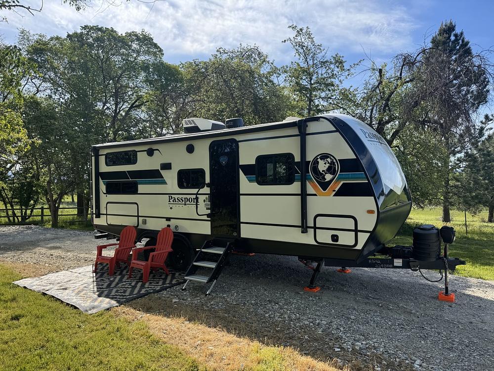 Photo of Rv