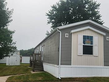 Thumbnail of mobile home