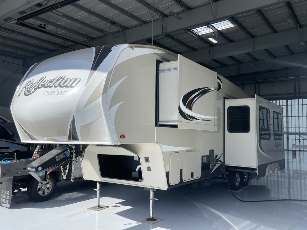 Photo of Rv