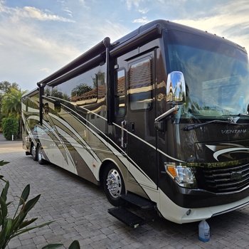 Thumbnail of RV