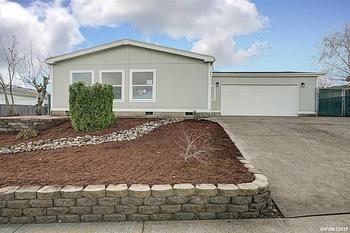 Thumbnail of mobile home