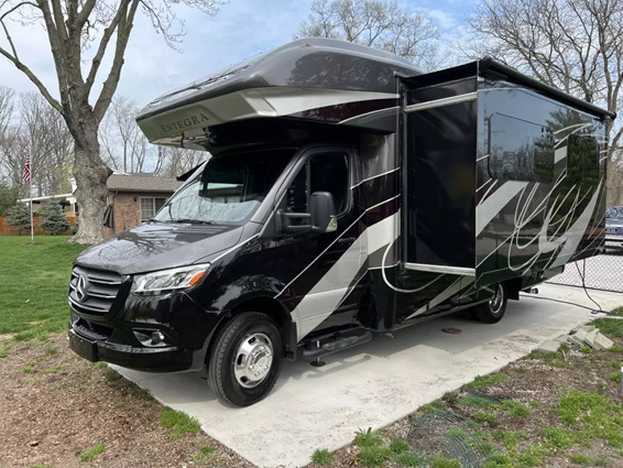 Photo of Rv