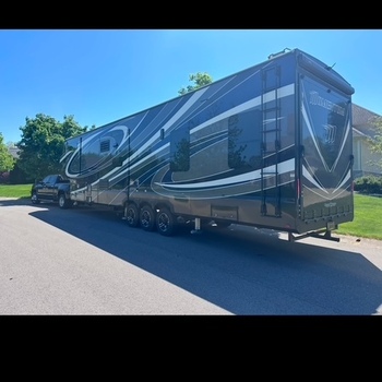 Thumbnail of RV