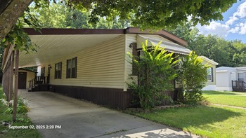 Thumbnail of mobile home