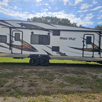 Thumbnail of RV