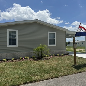 Thumbnail of mobile home