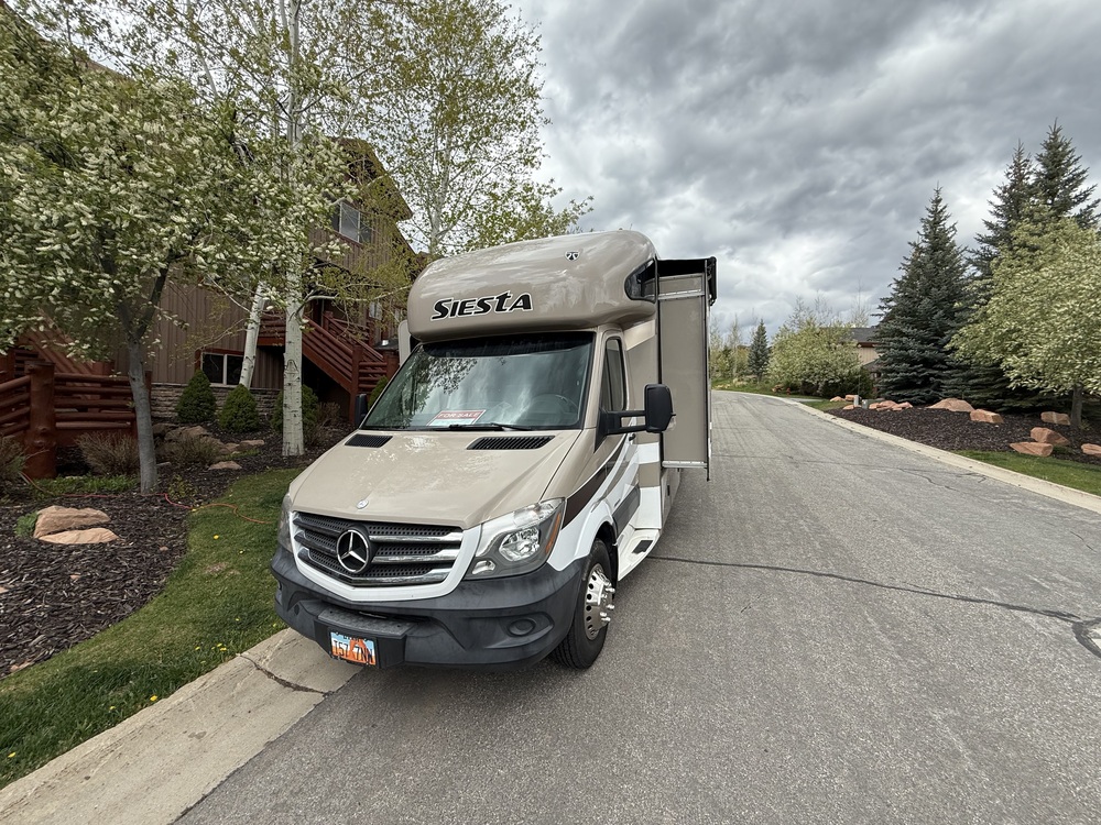 Photo of Rv