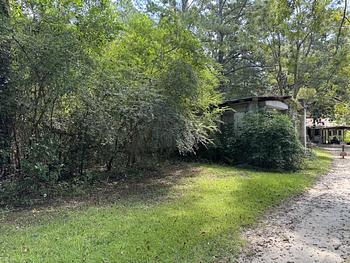 Thumbnail of mobile home lot