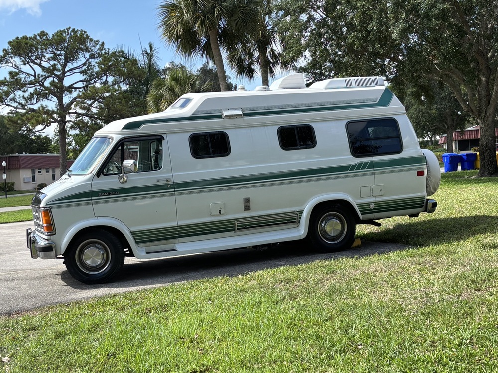 Photo of Rv