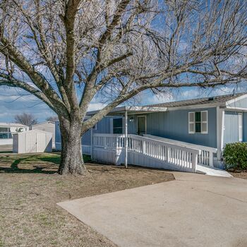 Photo of Charming & appealing - in Meadow Glen/Keller! 