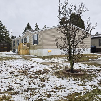 Thumbnail of mobile home