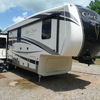 RV for Sale: 2018 Champagne 38EL