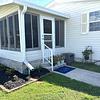 Mobile Home for Sale: Turn-key Charmer-fully furnished 2 bedroom with all upgrades, Lakeland, FL