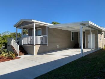 Thumbnail of mobile home