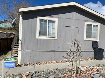 Thumbnail of mobile home