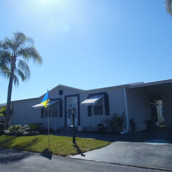 Thumbnail of mobile home