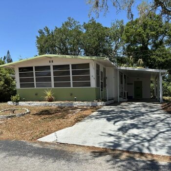 Thumbnail of mobile home