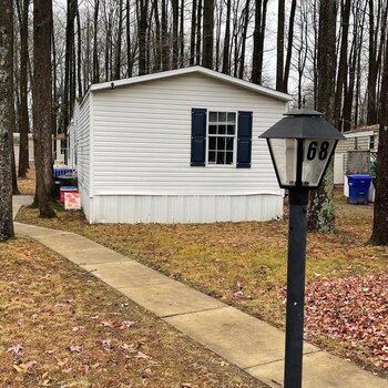 Thumbnail of mobile home