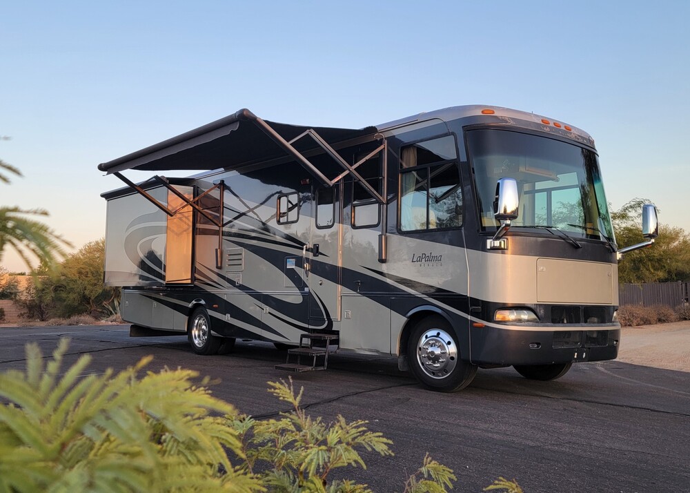 Photo of Rv