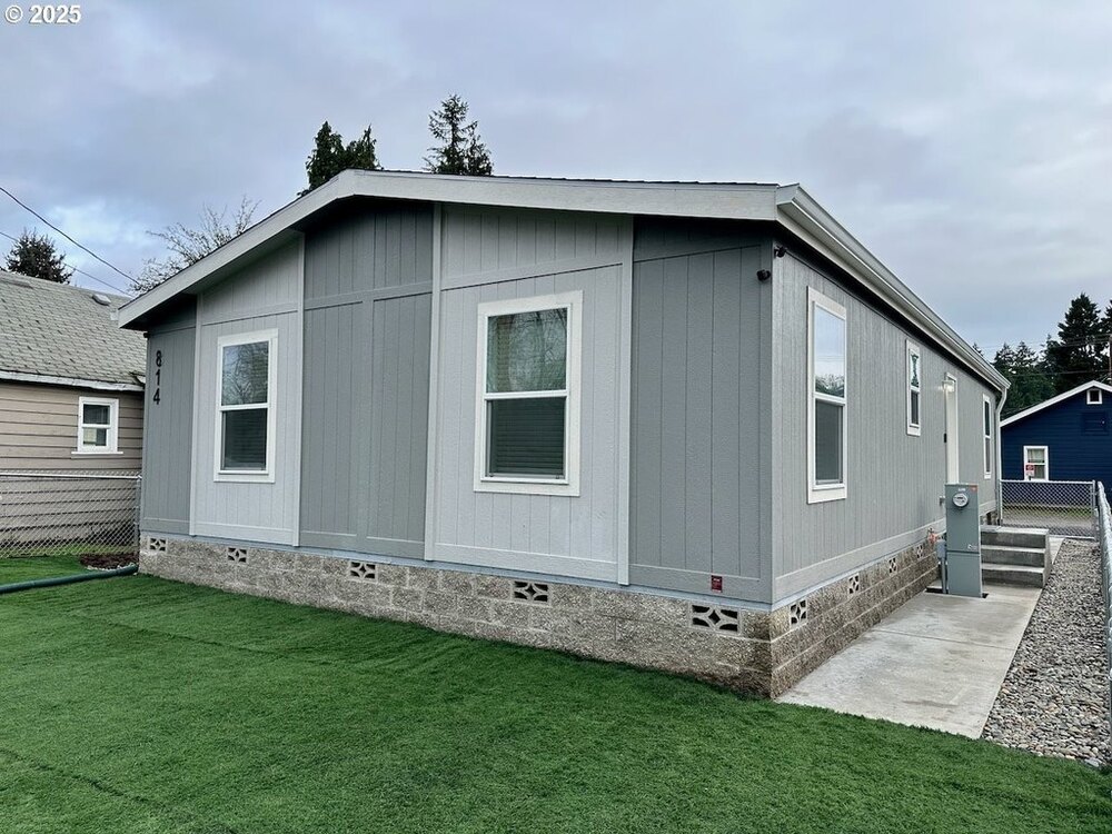 Photo of Mobile Home
