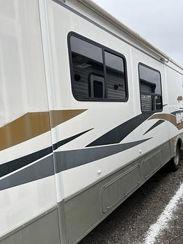 Thumbnail of RV