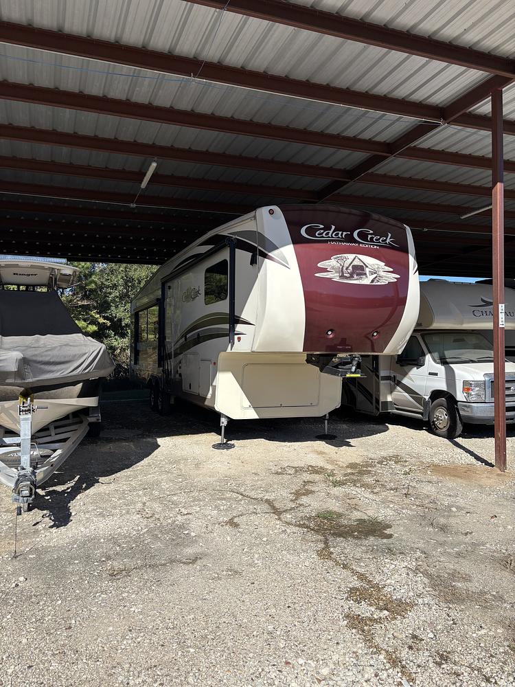 Photo of Rv