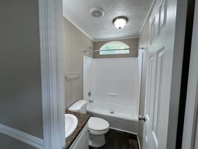 2nd Bathroom