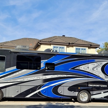 Thumbnail of RV