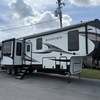 RV for Sale: 2021 BIGHORN 3985RRD