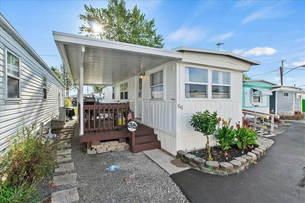 Photo of Mobile Home