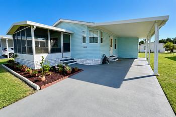 Thumbnail of mobile home