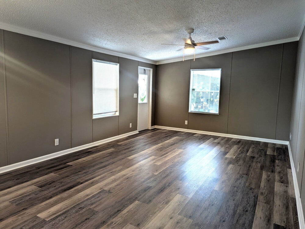 Strawberry Ridge Village