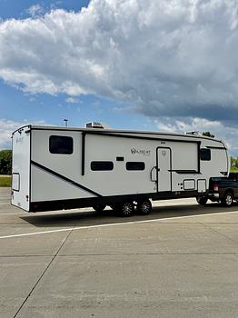 Thumbnail of RV
