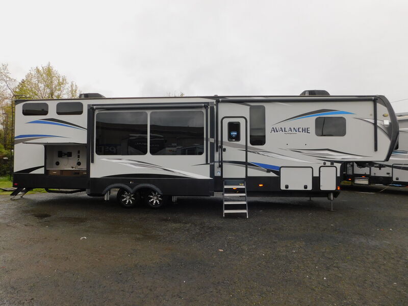 Photo of Rv