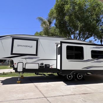 Thumbnail of RV