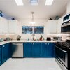 Mobile Home for Sale: Double Wide - Huntington Beach, CA, Huntington Beach, CA